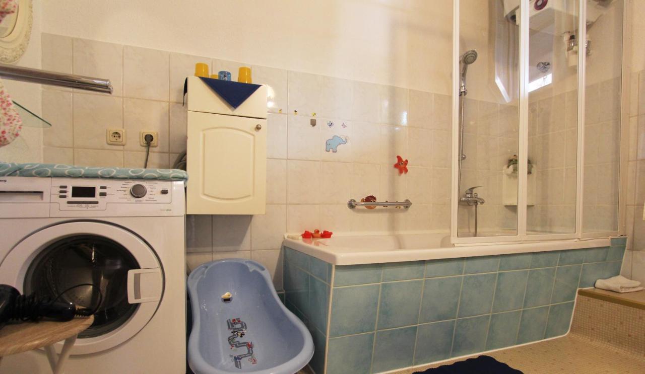 Kröpelin Ferienwohnung Familienwohnung מראה חיצוני תמונה